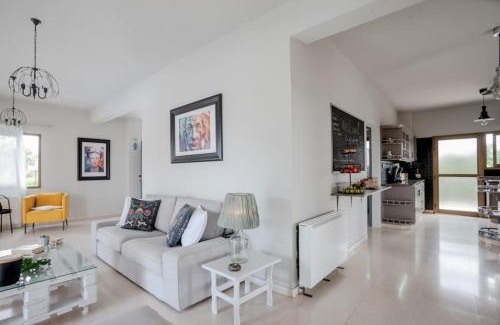 Emba Villa | Villa 26