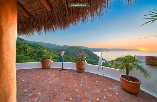 Conchas Chinas Villa | Villa ∙ 3 bedrooms ∙ 6 guests