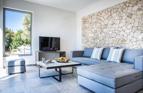 Vlachata Villa | Villa ∙ 3 bedrooms ∙ 6 guests