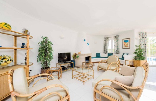 Sesmarias Villa | Villa ∙ 3 bedrooms ∙ 6 guests