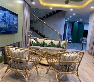Phuc Yen Cabin | Villa 3 bedrooms Venus Flamingo Resort free ticket F12 or F24