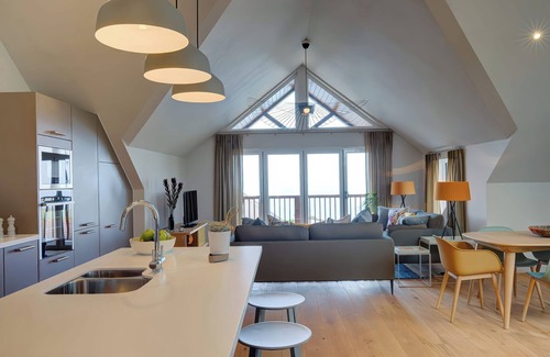 Mullion Cottage | VILLA 3, pet friendly, character holiday cottage in Mullion