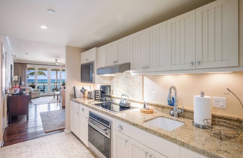 Kahuku Apartment | Villa 317: KING BED - Penthouse Lvl Ocean View Turtle Bay