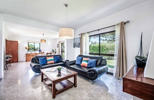 Sesmarias Villa | Villa ∙ 4 bedrooms ∙ 6 guests