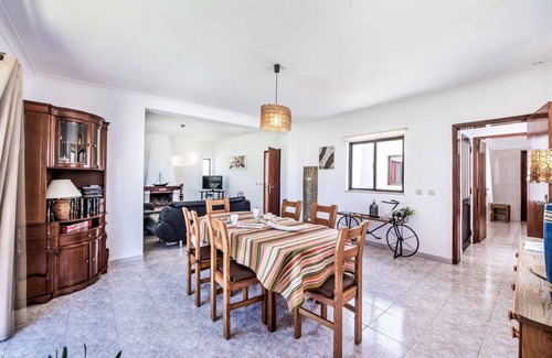 Sesmarias Villa | Villa ∙ 4 bedrooms ∙ 6 guests