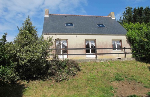 Roscanvel Villa | Villa 4 People/Big Garden 7000m²/Roscanvel, Crozon Peninsula, nature reserve.
