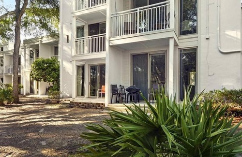 Jekyll Island Condo | Villa 401 Nicholson Building