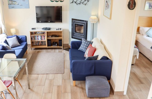 Youghal Cottage | VILLA 48, family friendly, with a garden in Youghal, County Cork