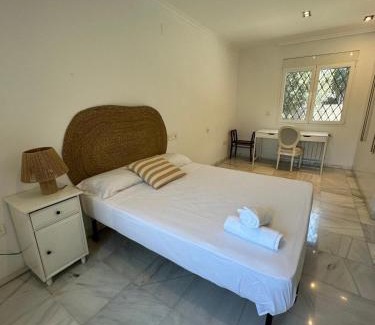 Playa de San Juan Villa | Villa 5 BDR en San Juan playa
