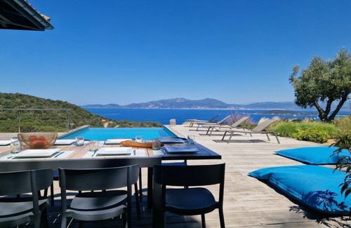 Verghia House | Villa 5 bedrooms, swimming pool, panoramic sea view