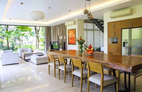 Ngu Hanh Son Villa | VILLA 5 BR THE OCEAN VILLA- FREE PICK UP