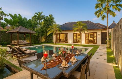 Petitenget Villa | Villa 500m2 with 14m Pool, BBQ, Pinball - Seminyak