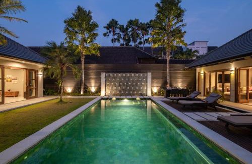Petitenget Villa | Villa 500m2 with 14m Pool, BBQ, Pinball - Seminyak