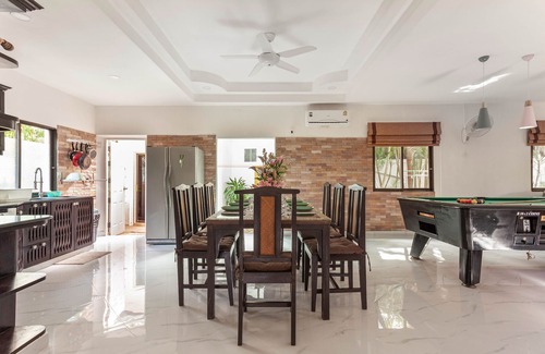 South Pattaya Villa | ⭐Villa 6 bedrooms with private pool 5 minutes Walking Streeteet and beaches