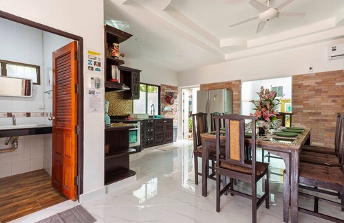 South Pattaya Villa | ⭐Villa 6 bedrooms with private pool 5 minutes Walking Streeteet and beaches