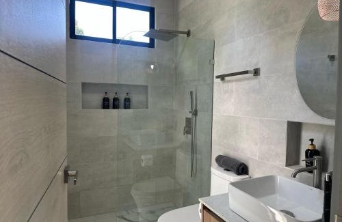 Manuel Antonio Villa | Villa 7 min to Beach