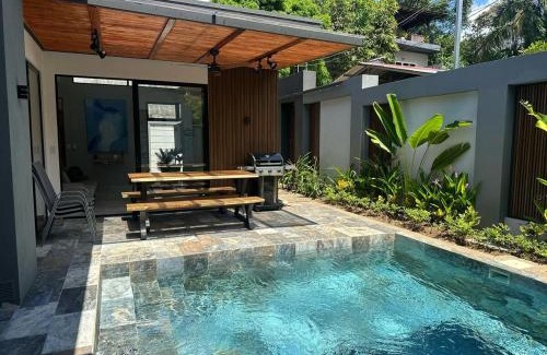Manuel Antonio Villa | Villa 7 min to Beach