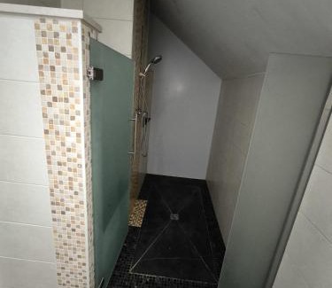 Montignies-sur-Sambre Villa | Villa 8 chambres pour 20 personnes