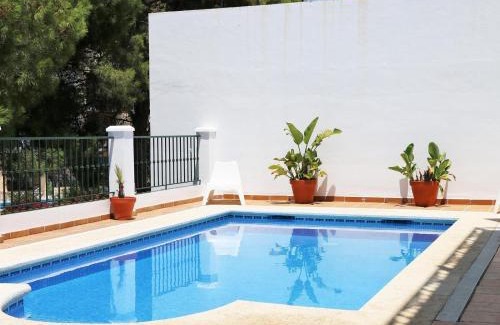 Nerja Villa | Villa 9 pers in Burriana Nerja