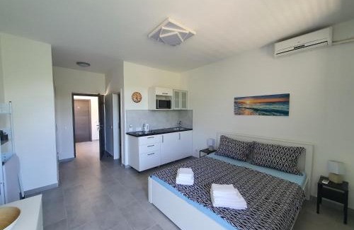 Sumartin House | Villa Adagio Apartments