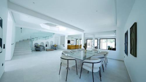 Oulad Khallouf Villa | Villa Adam