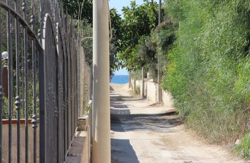 Pachino Villa | "Villa Adele" Villa a few meters from the beach