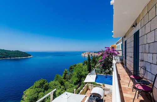 Municipality of Dubrovnik Villa | Villa Adrian - Six Bedroom Villa with Swimming pool and Sea View