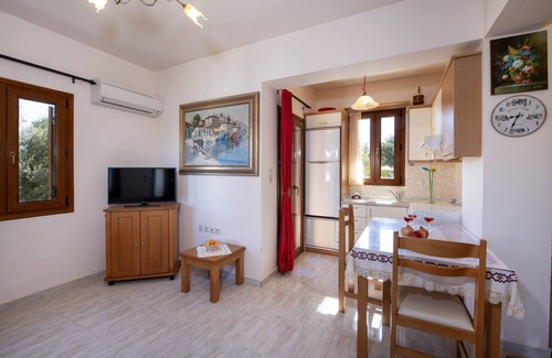 Asteri Villa | Villa Afroditi - Spend your vacations in Cretan nature!