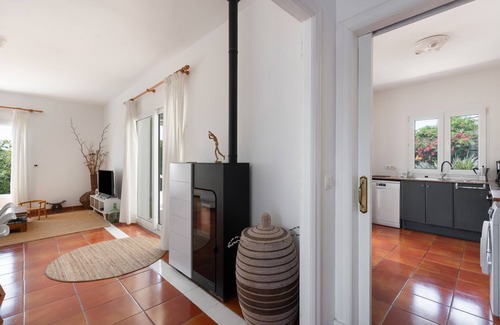 Marina de Son Ganxo Villa | Villa 'Agua Turquesa' with Private Pool, Wi-Fi and Air Conditioning