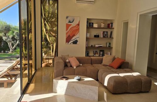 Zaouia Sidi Abdallah Ben Sassi Villa | Villa AIMA - avec Gourvernante