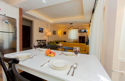 Dalyan Villa | Villa Akasya 3 bedrooms 2 bathrooms (twin bedroom downstairs)