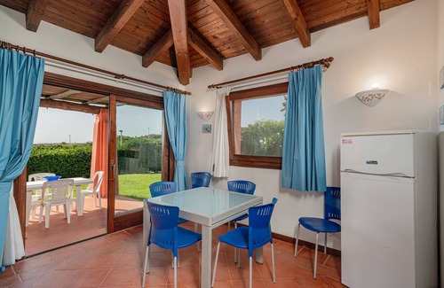 Punta De Su Turrione Villa | Villa 'Alba Piscina Vista Mare' with Sea View, Wi-Fi and Air Conditioning