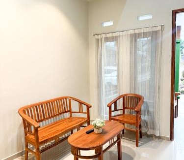 Sleman Villa | Villa Albinna by HomiQ