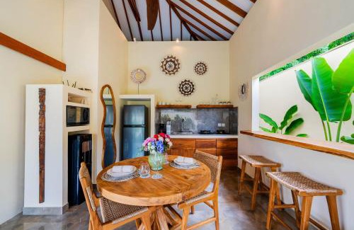 Beraban Villa | Villa Aldona - 1BR Villa with Pool Close to Nuanu City