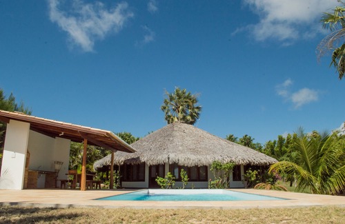 Parajuru House | Villa Alegre - villa with private Pool near the beach
