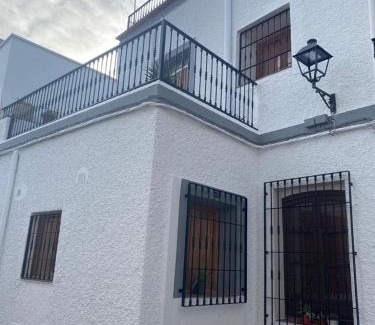 Gergal Apartment | Villa Alegria