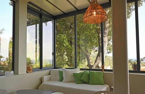 Le Dramont Apartment | VILLA ALFONSA - APARTMENT "L'ATELIER" sea view, Garden level South-East