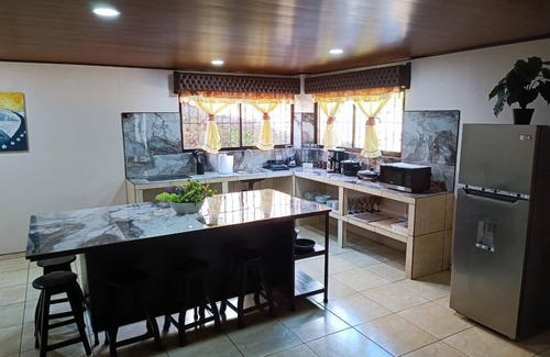 Rio Cuarto de Grecia Villa | Villa Ali Rio Cuarto, Completamente Equipada a tan Solo 1km Laguna Rio Cuarto