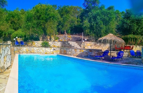 Mpogdanatika Villa | Villa Alkinoos: Secluded, private pool, WiFi, A/C
