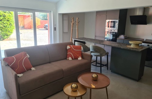Le Beausset Villa | Villa Allegra located in Beausset