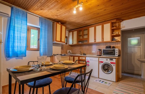 Yesiluzumlu Villa | Villa Almond by Tatil Premium