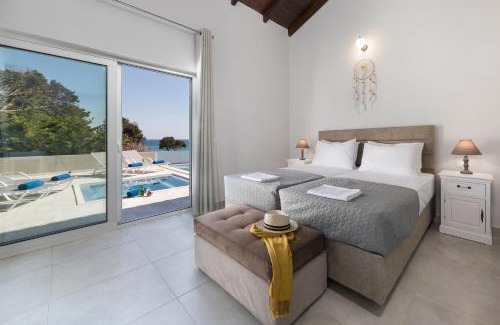 Chalikounas Villa | Villa Alonaki Bay