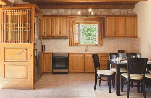 Vasilikos Villa | Villa Aloni - Three Bedroom Villa, Sleeps 6