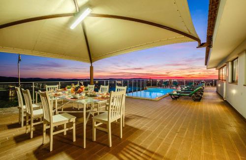 Loule Villa | Villa Alte Springs by Algarve Vacation