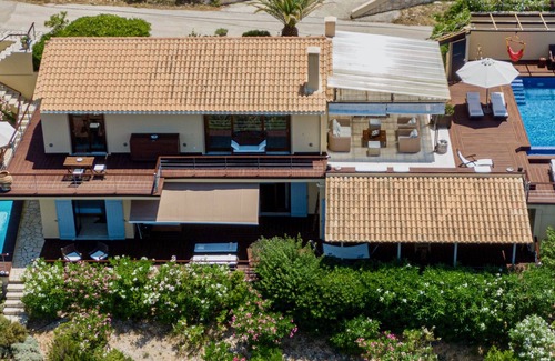 Fiskardo Villa | Villa Altomare Breathtaking front sea property, beach at 400 m, near Fiscardo