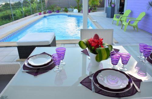 Le Robert Villa | Villa Améthyste avec grande piscine privée, jardin clos, parking privé