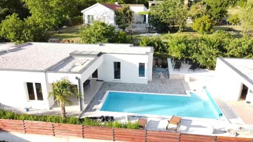 Blagaj Villa | VILLA Amara, heated pool with salt water, Blagaj