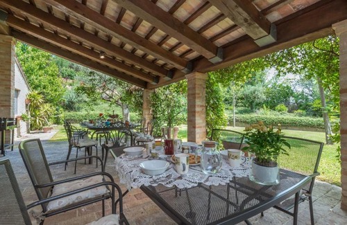 Corridonia Villa | VILLA AMBRAH 12&1, Emma Villas