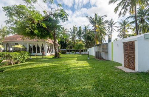 Malindi Marine National Park Hotel | Villa Ameera Malindi