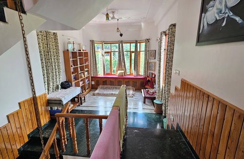 Shimla Other | Villa amidst the mountains of Himachal Pradesh, just 10km away from Shimla.